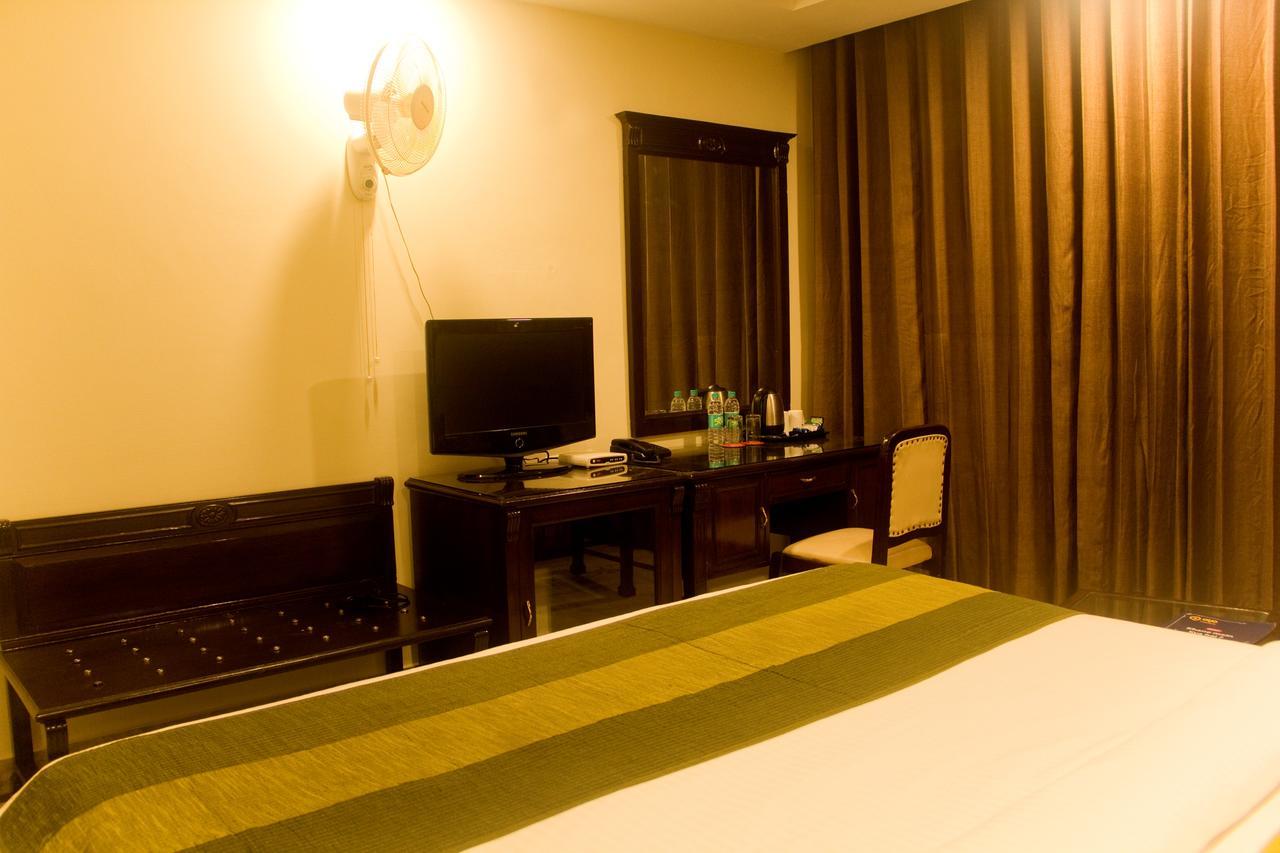 Heaven Blu Hotel & Resort Amritsar Exterior photo