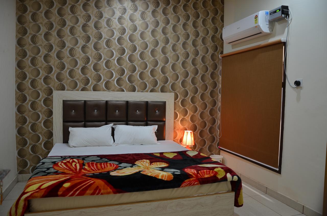 Heaven Blu Hotel & Resort Amritsar Exterior photo